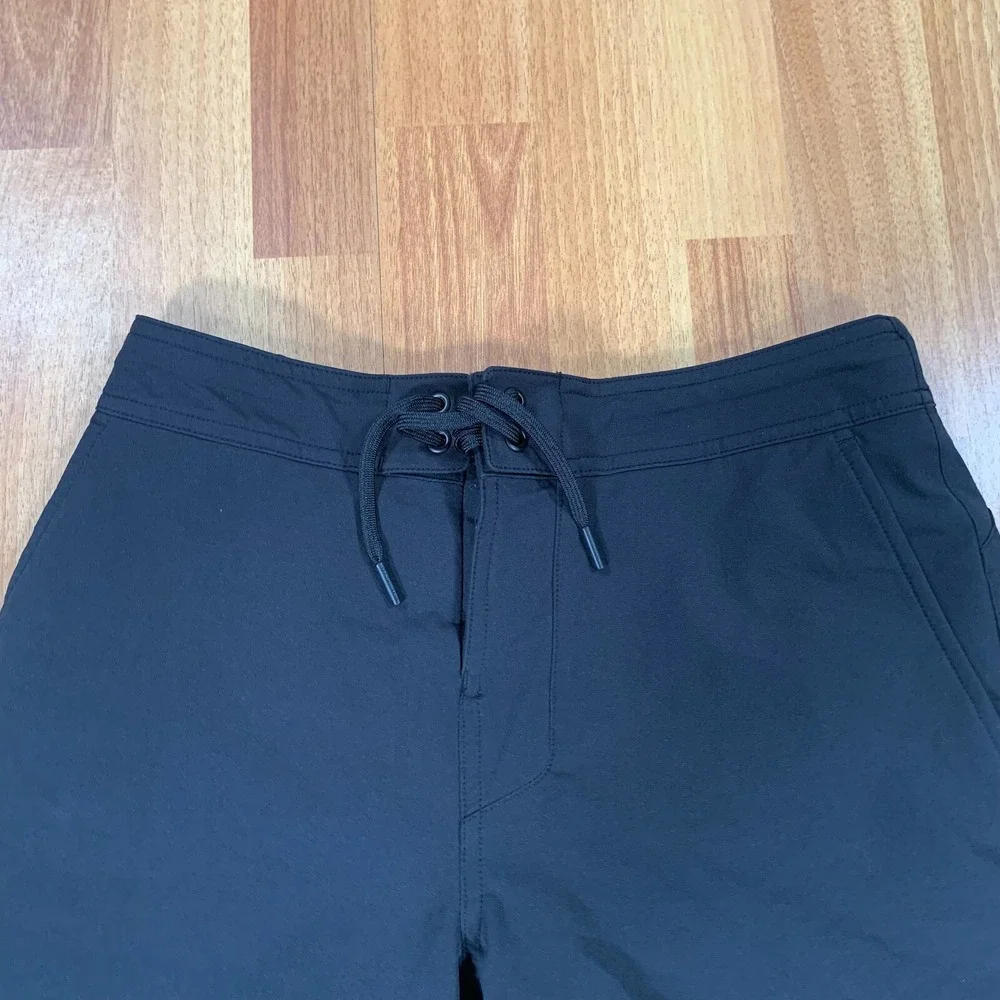 Ten Thousand Mens Small Black 7 in Athletic Running Performance Shorts